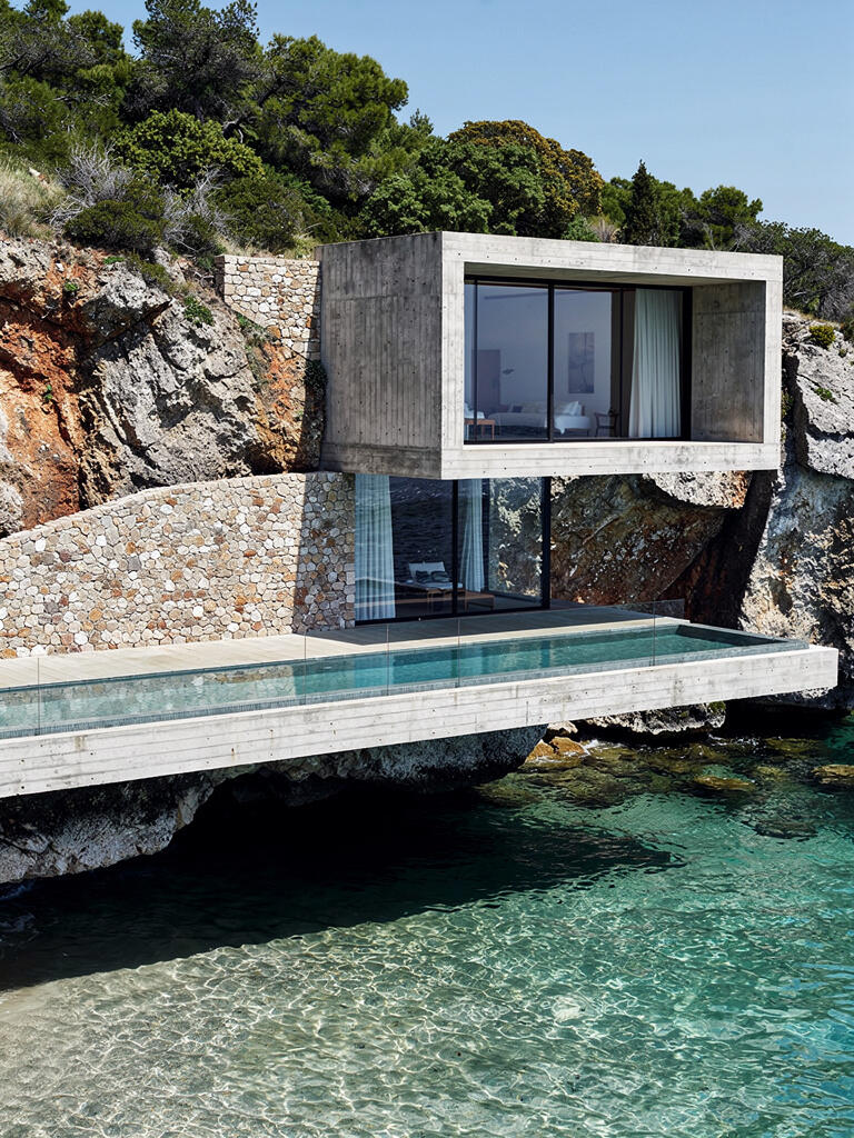 Cove Chamber